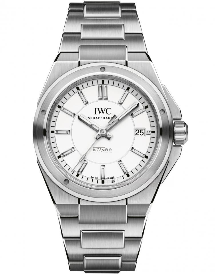 IW323904